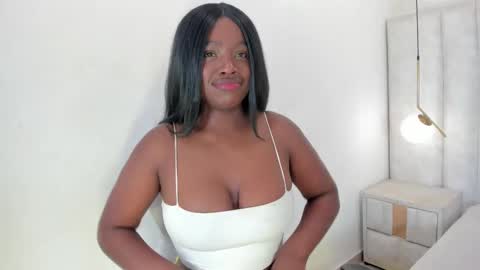 Nahomi online show from February 17, 9:14 pm