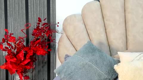 Luisa online show from January 6, 11:25 am