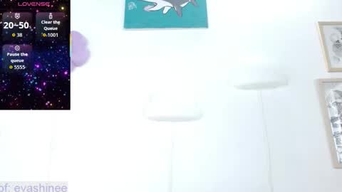 Snapshot of 333w4zh1n3 chatting on October 6, 4:45 pm Eva online show from October 6, 4:45 pm