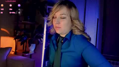 Sunshine online show from October 31, 3:41 am