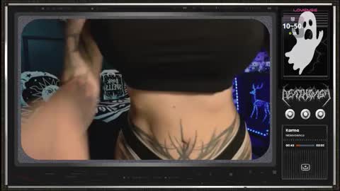 Juune online show from December 13, 7:53 pm