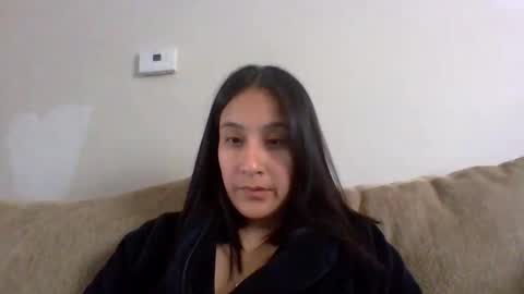 69latina69 online show from November 17, 4:08 pm