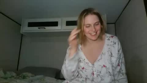 69thicknhorny69 online show from January 12, 2:44 pm