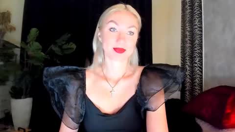 Snapshot of 6noangel66 chatting on September 14, 2:09 am SABOTAGE online show from September 14, 2:09 am