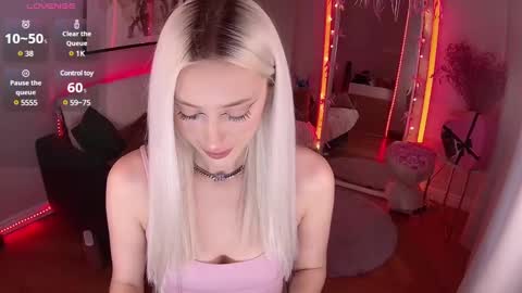 Loren Wood online show from February 16, 2:32 pm