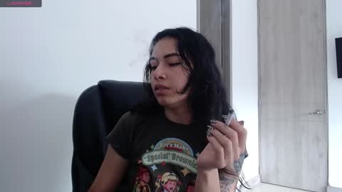 Addison  online show from December 27, 6:31 pm