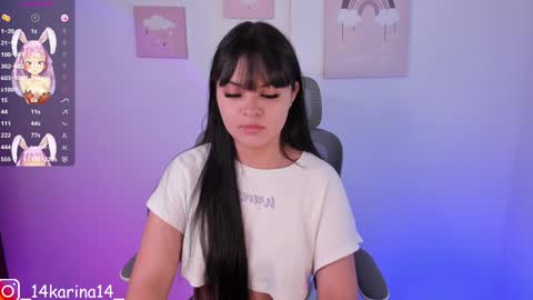 Snapshot of _abby_westt chatting on December 8, 3:00 am Sophia  online show from December 8, 3:00 am