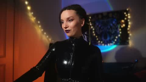 Alice Morrison Mistress Datura online show from June 10, 5:44 pm