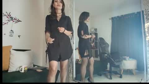 Anais online show from July 5, 4:19 am