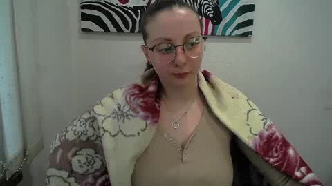 Anna online show from April 10, 9:59 am