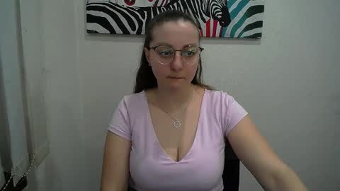 Anna online show from February 19, 2:27 pm