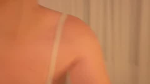 Anna online show from November 28, 9:29 pm