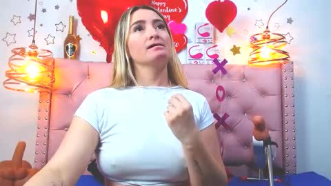 Snapshot of _antonella_11 chatting on February 20, 3:45 am _antonella_11 online show from February 20, 3:45 am