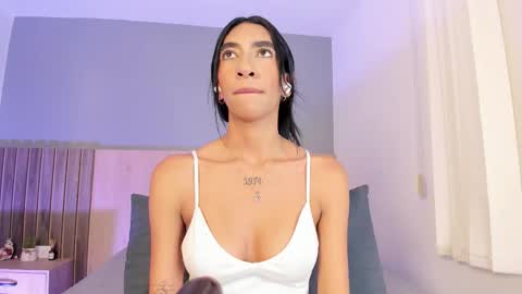Snapshot of _ashly_77 chatting on October 1, 7:30 pm Ashly online show from October 1, 7:30 pm