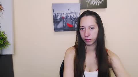 _astraia_ online show from July 2, 7:36 am