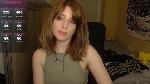 Laura online show from April 5, 10:31 pm