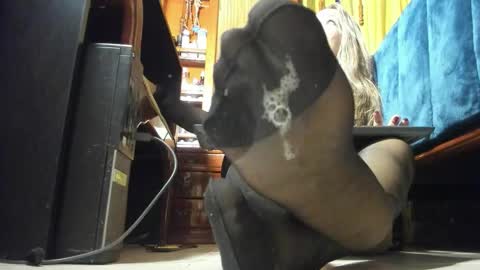 Brenda online show from March 21, 2:22 pm