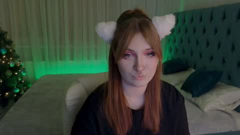 Snapshot of _chlo_e chatting on January 22, 9:55 pm Alisa NO NUDE online show from January 22, 9:55 pm