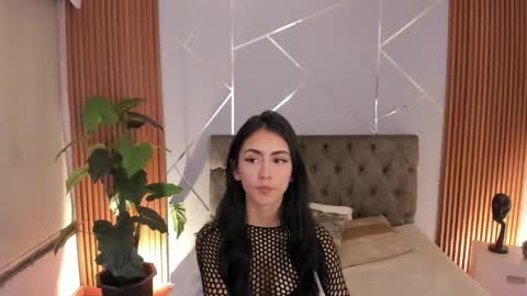 Coraline online show from April 25, 3:20 am