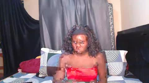 cuttie online show from March 4, 2:49 am