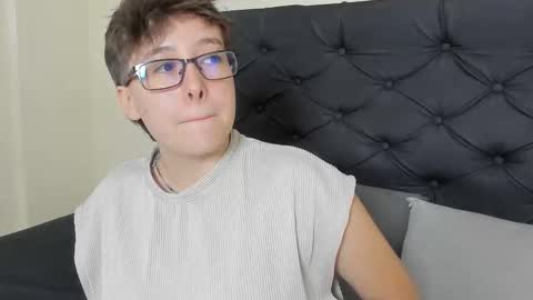 Darcy online show from March 24, 3:23 am