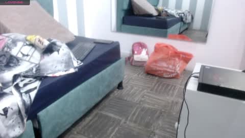 Eimy online show from January 26, 11:39 am