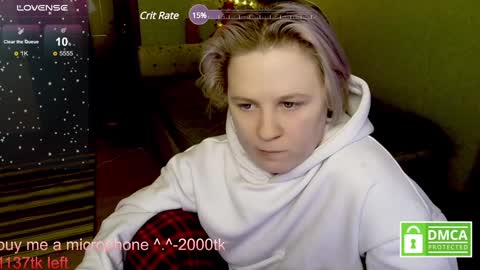chloue and Gretta online show from December 29, 8:55 am