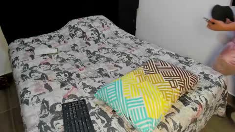 Emma online show from March 27, 1:18 am