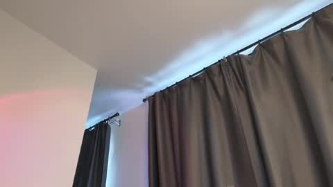 Eva online show from May 31, 2:01 pm
