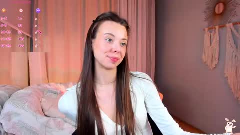Goldy Grace online show from May 3, 11:24 am