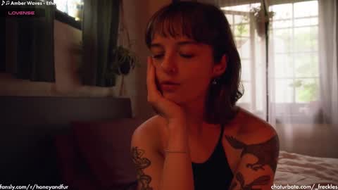 Jacqui  Queen goddess motorcycle mozzarella Jaq  next livestream see bio online show from January 31, 10:10 pm