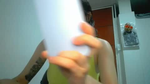 Mia-foster online show from January 9, 4:06 am