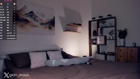 Snapshot of _golden_moon_ chatting on February 1, 7:44 pm Rina online show from February 1, 7:44 pm
