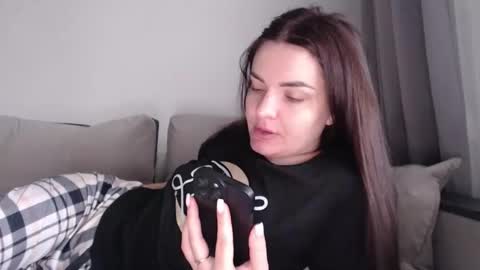 Criss4u online show from March 2, 8:54 am