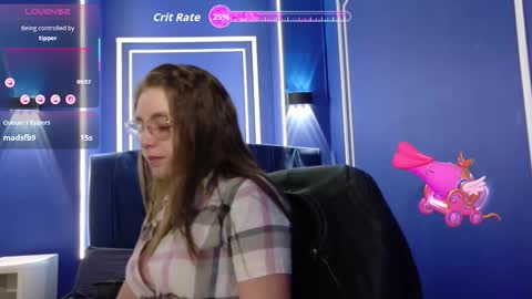 Isa online show from February 4, 3:48 pm