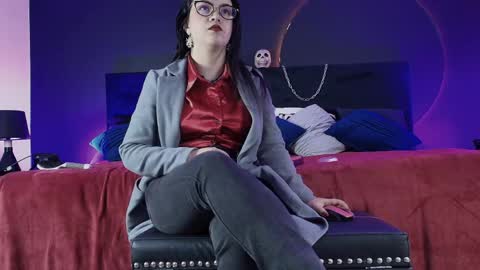 Miss Jade online show from April 10, 11:38 am