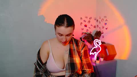 Jolia online show from November 19, 11:43 am