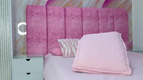 Kendall online show from March 9, 12:19 pm