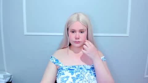 leana online show from September 17, 4:05 pm