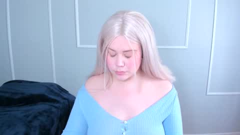 leana online show from November 16, 5:57 pm