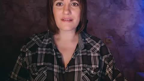 Snapshot of _letty_ chatting on January 24, 10:19 pm Letty online show from January 24, 10:19 pm