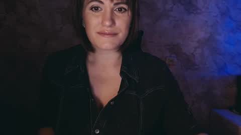 Snapshot of _letty_ chatting on January 28, 9:40 pm Letty online show from January 28, 9:40 pm