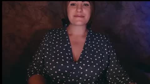 Snapshot of _letty_ chatting on October 22, 1:54 am Letty online show from October 22, 1:54 am