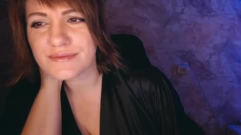 Snapshot of _letty_ chatting on December 14, 12:11 am Letty online show from December 14, 12:11 am