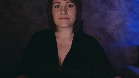 Snapshot of _letty_ chatting on January 30, 9:25 pm Letty online show from January 30, 9:25 pm