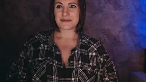 Snapshot of _letty_ chatting on January 16, 10:23 pm Letty online show from January 16, 10:23 pm