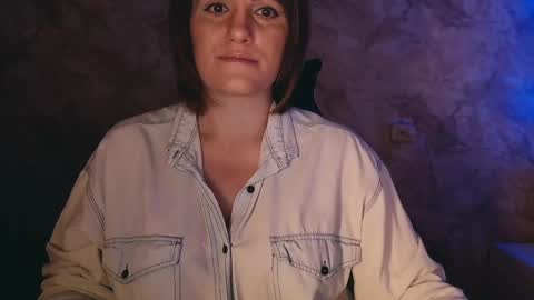 Snapshot of _letty_ chatting on January 26, 9:51 pm Letty online show from January 26, 9:51 pm