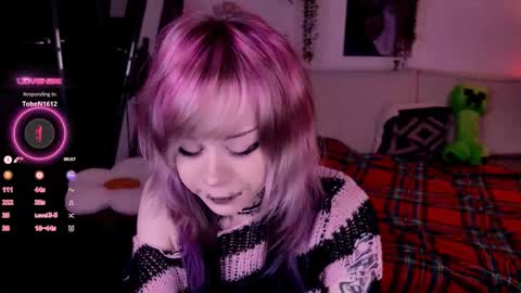 Lolly online show from November 3, 11:14 am