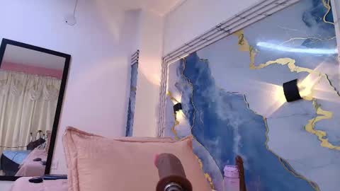 Snapshot of _lorrayne_ chatting on September 24, 12:15 pm Lorrayne online show from September 24, 12:15 pm