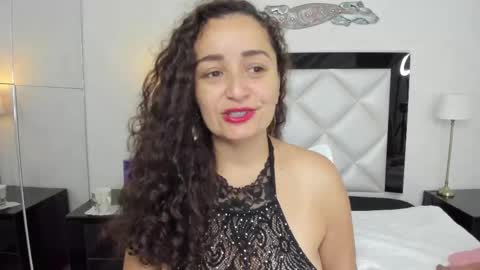  luna  sweet  online show from March 6, 3:46 am